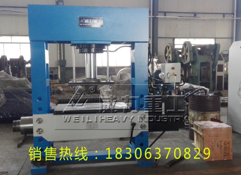 150噸出口龍門油壓機(jī)