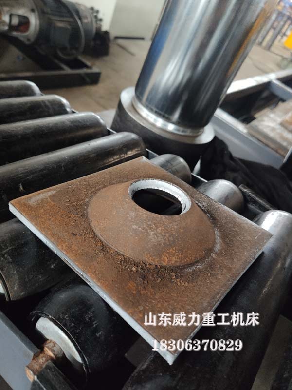 喇叭口錨桿托盤壓型油壓機