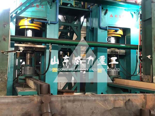 1600噸框架式油壓機(jī)